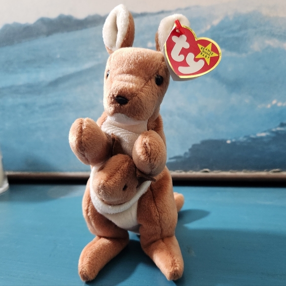 Ty Pouch the Kangaroo - Picture 2 of 9